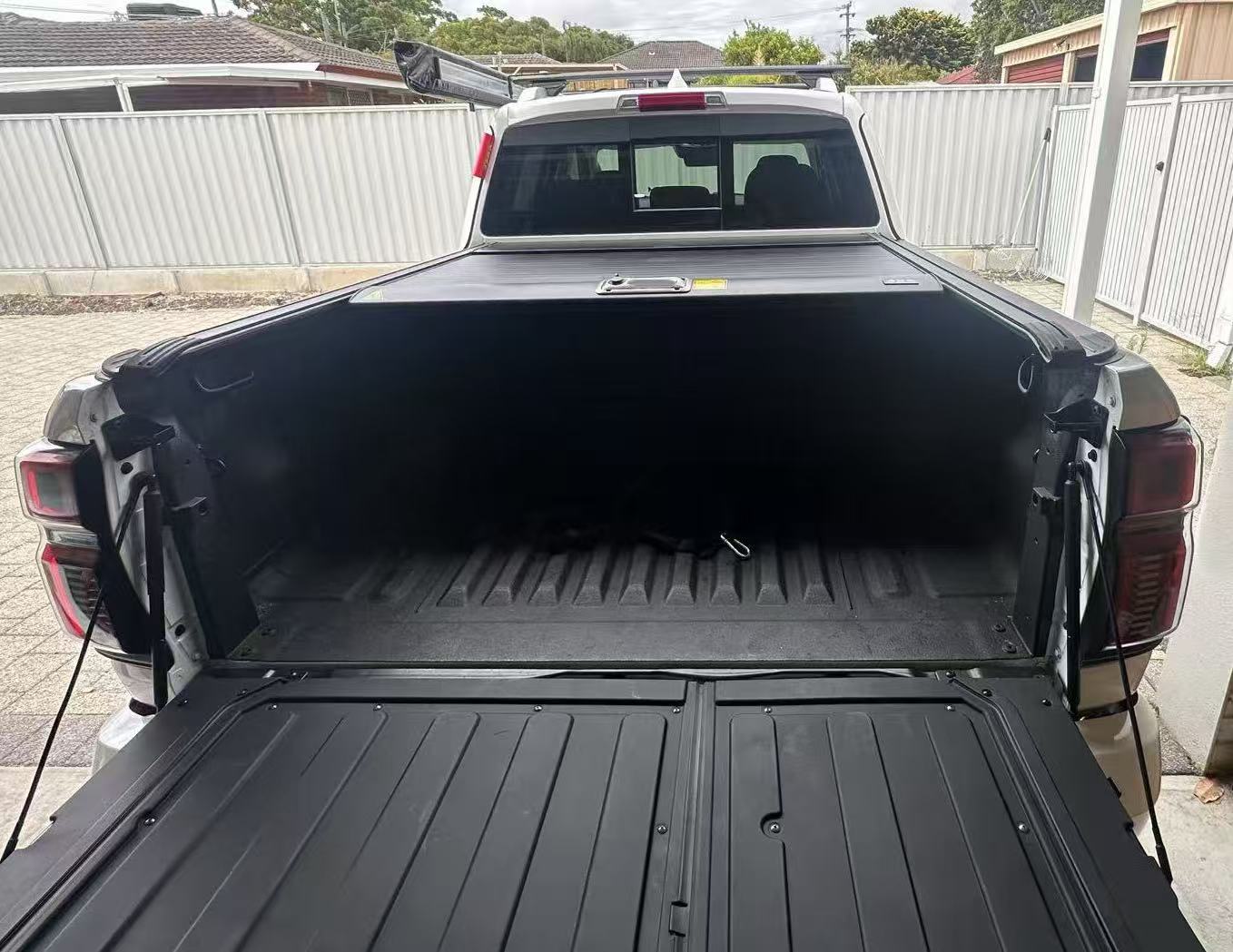 Manual Roller Cover for GWM Alpha 2024 to current