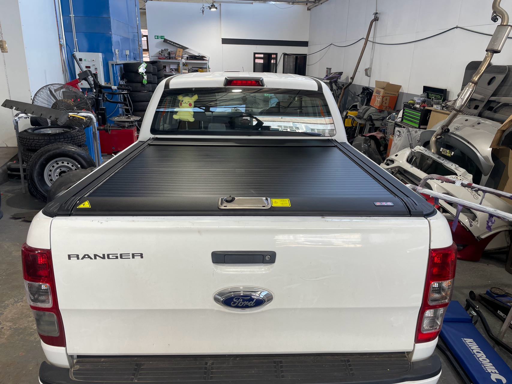 Manual Roller Cover to Ford Ranger 2022Next gen--2026